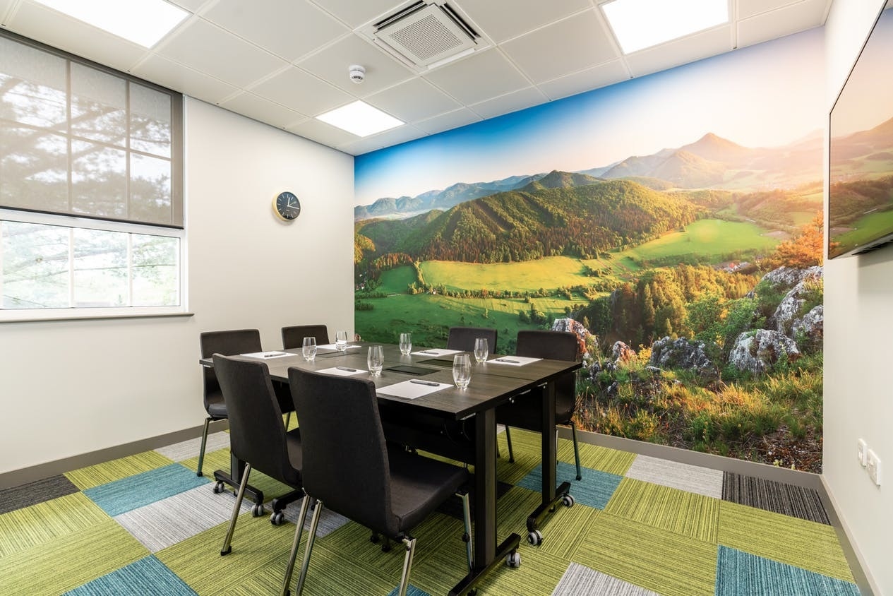 Photo of Gorse Hill, Woking, Valley