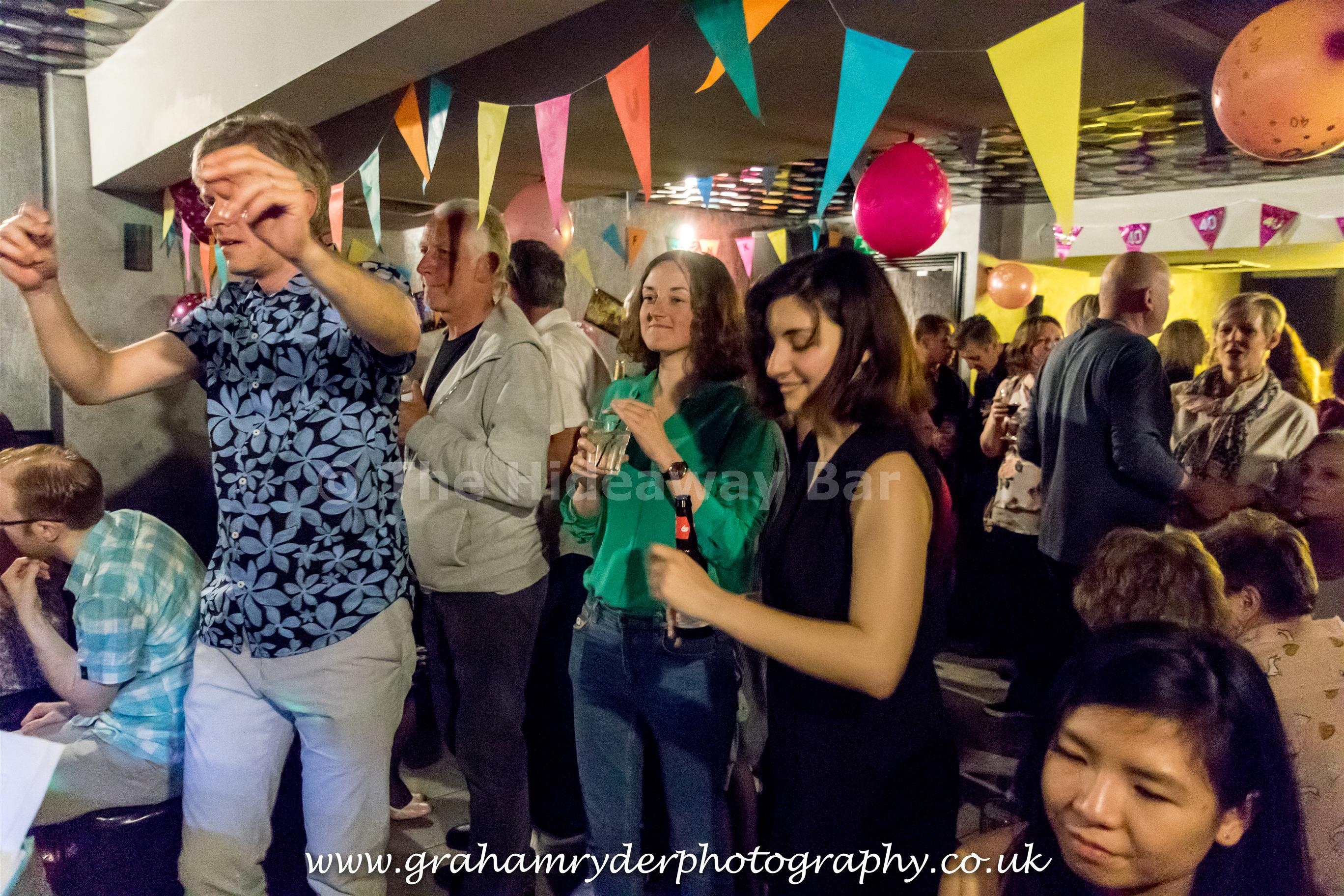 Photo of Siorai Bar, Hide-Out Room