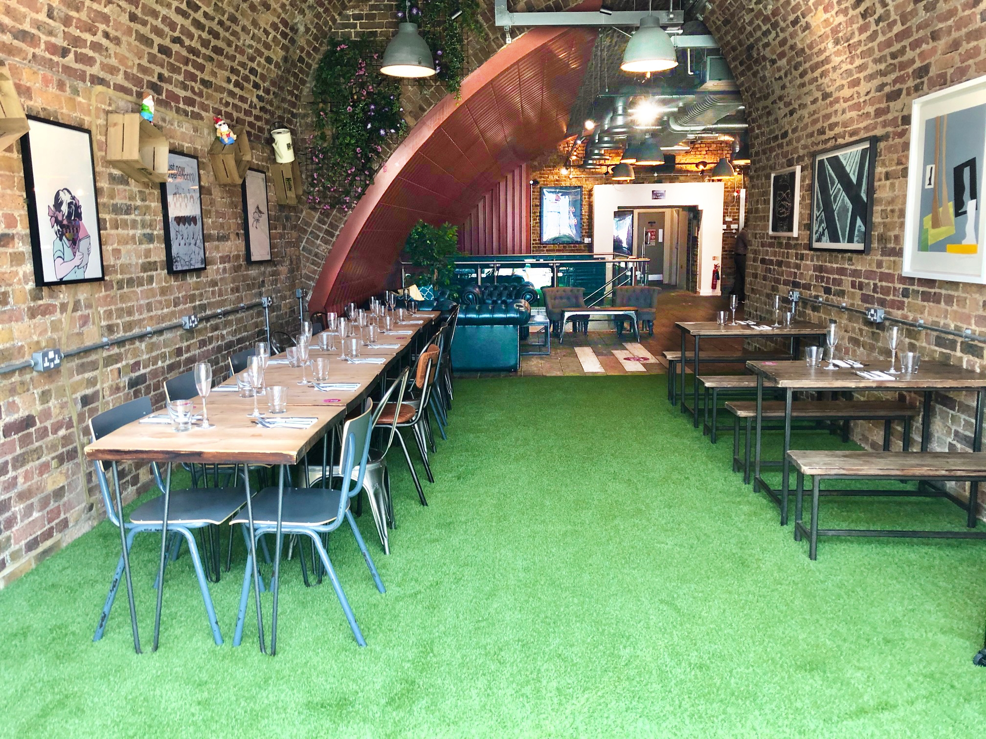 Photo of SAMA Bankside, Inside Garden Arch