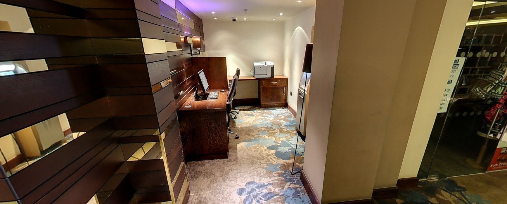 Photo of Hilton London Olympia, Tower