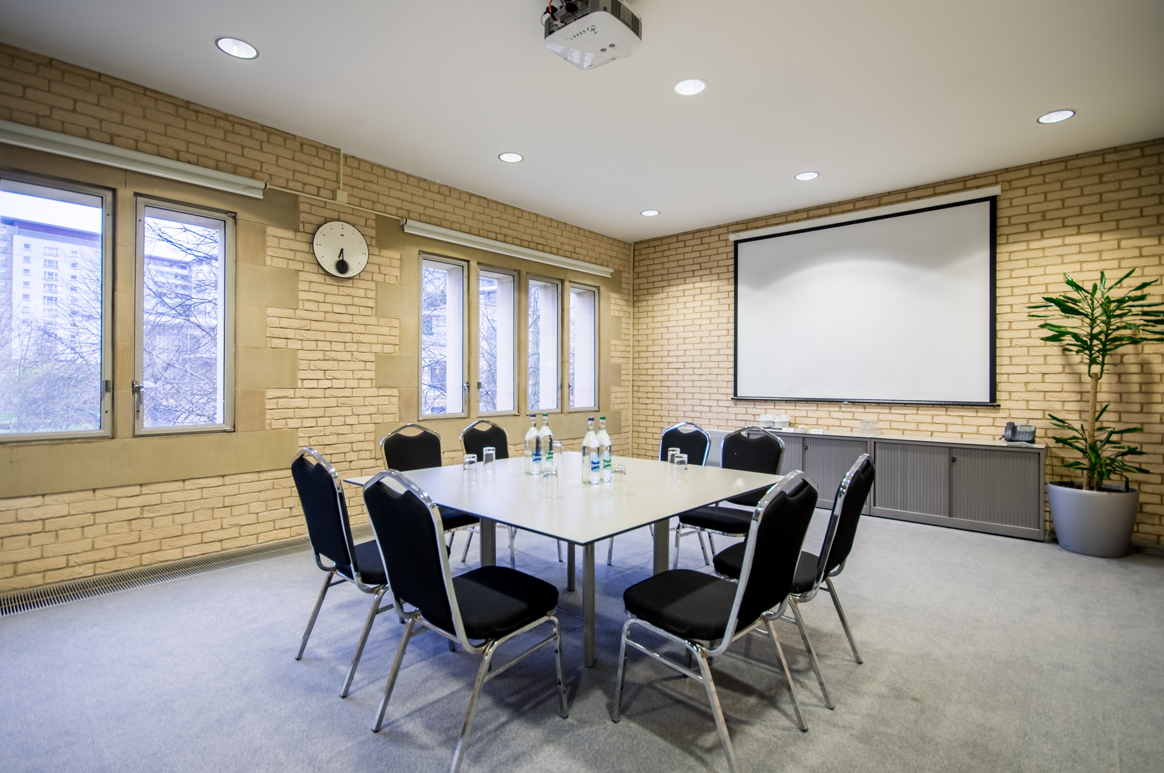 Photo of Dynamic Earth, Hutton