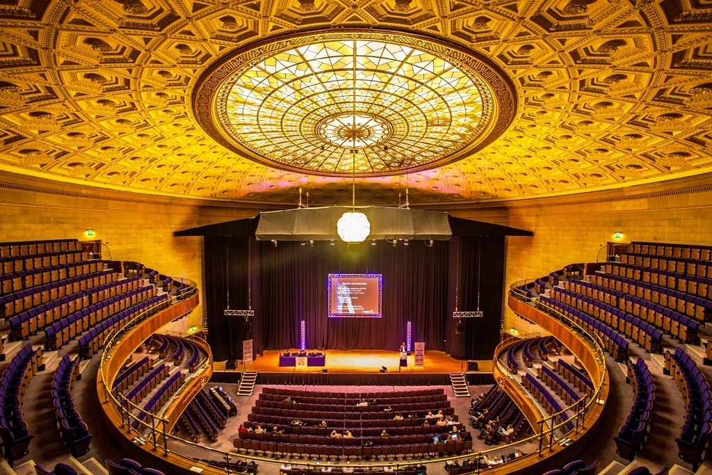 Photo of Sheffield City Hall, Oval Hall