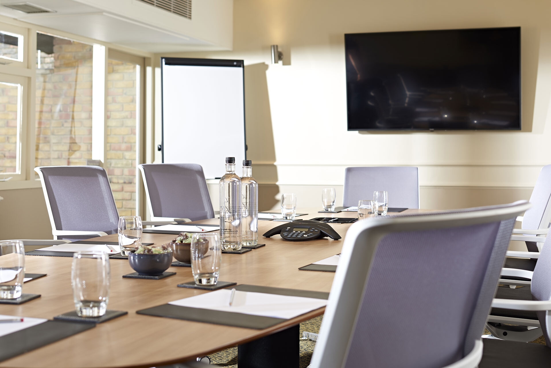 Photo of The Potters Heron, The Garden Room