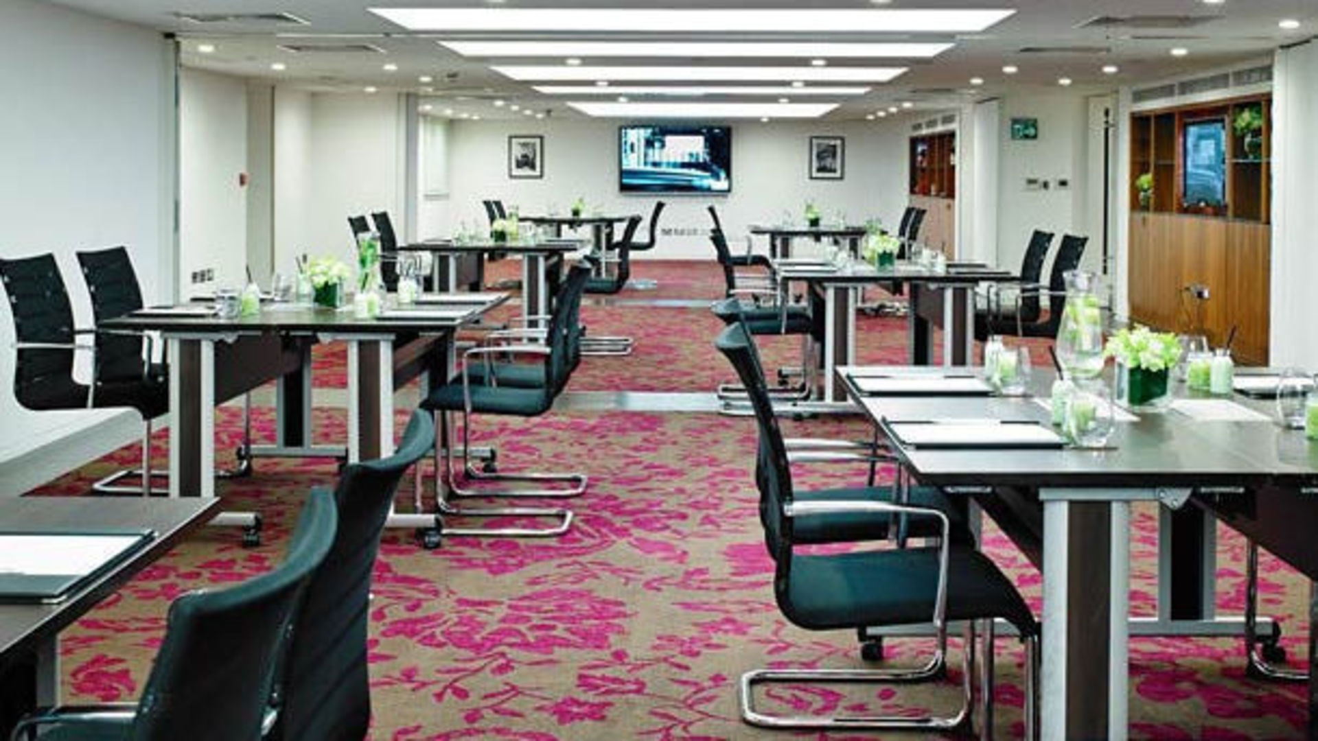 Photo of Marriott Hotel Grosvenor Square, The Mayfair Suite