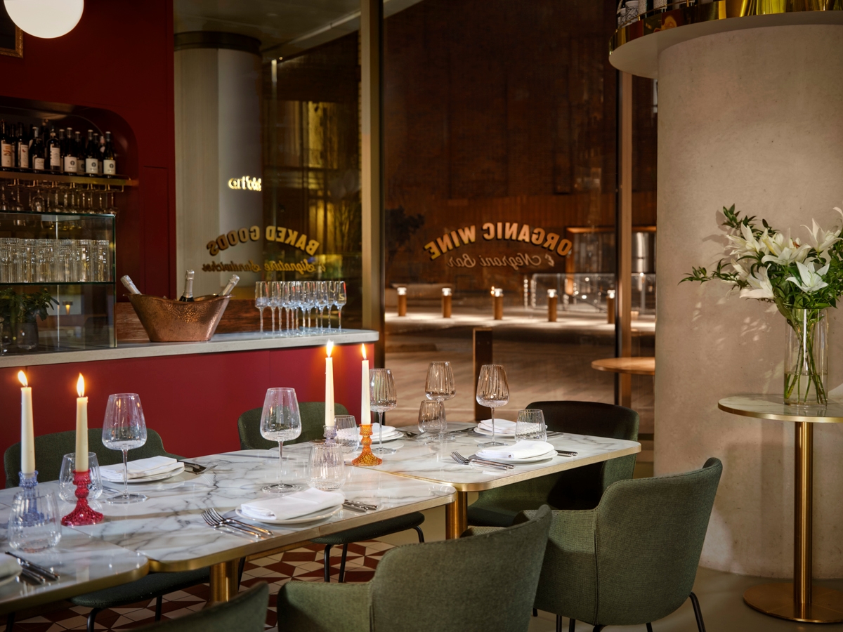 Photo of Art’otel London Battersea, Tozi Counter