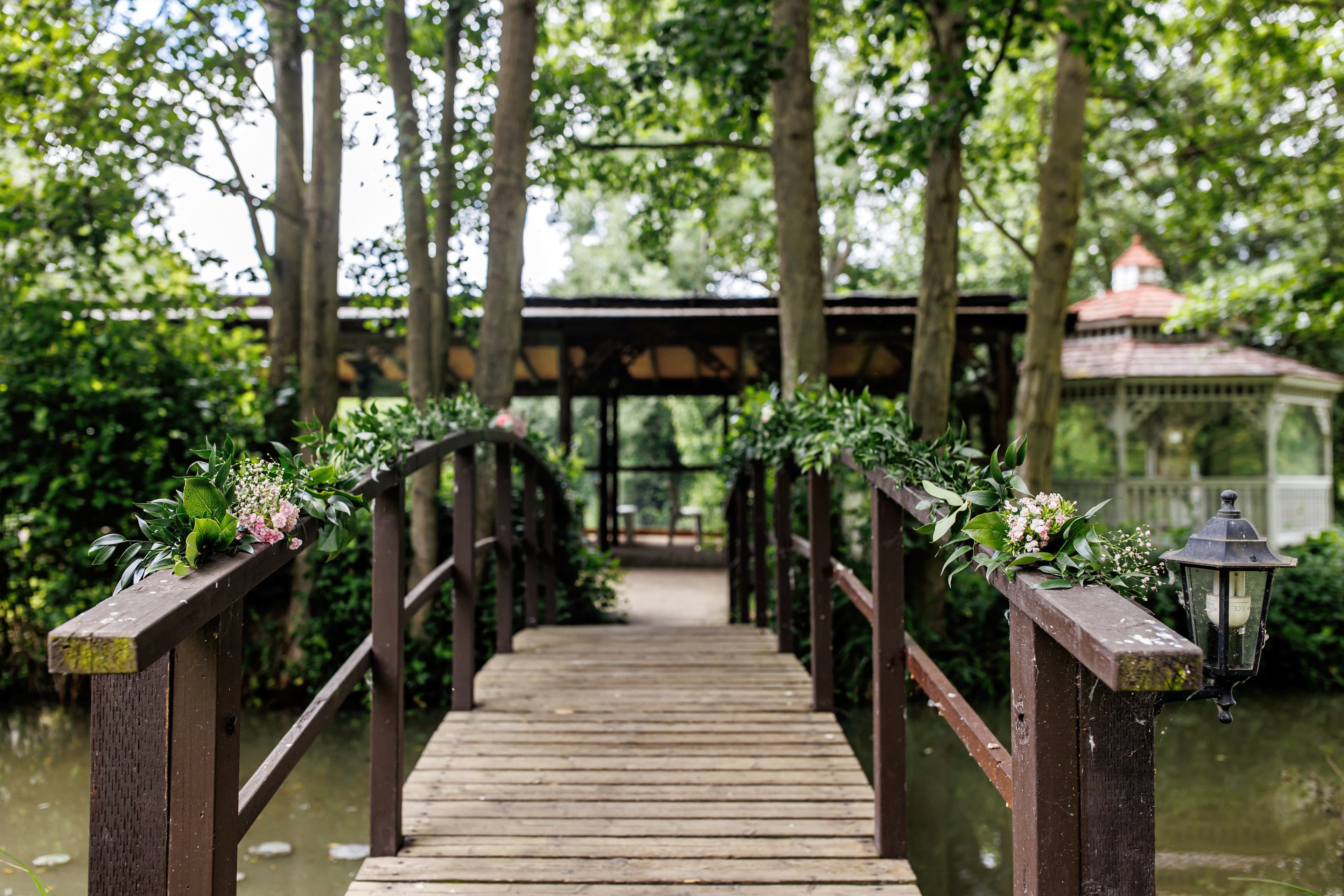 Minstrel Court, Tudor Barn photo #2