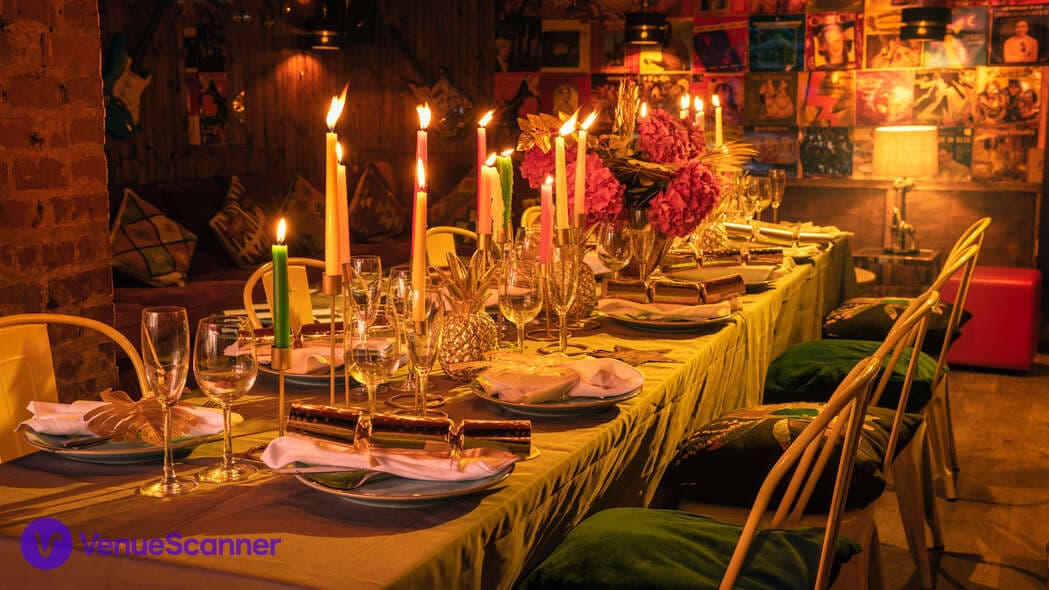 The Little Yellow Door, Christmas At The Little Yellow Door photo #3