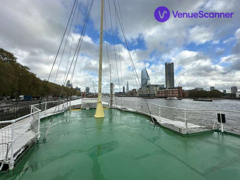 Boatdeck, Wellington On The Thames photo #3