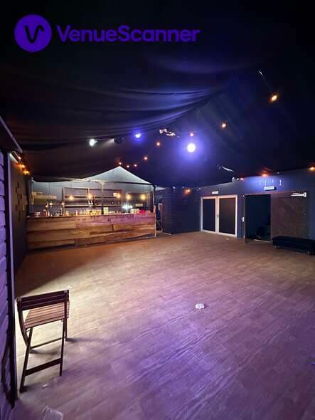 Warehouse, Urban Oasis photo #1