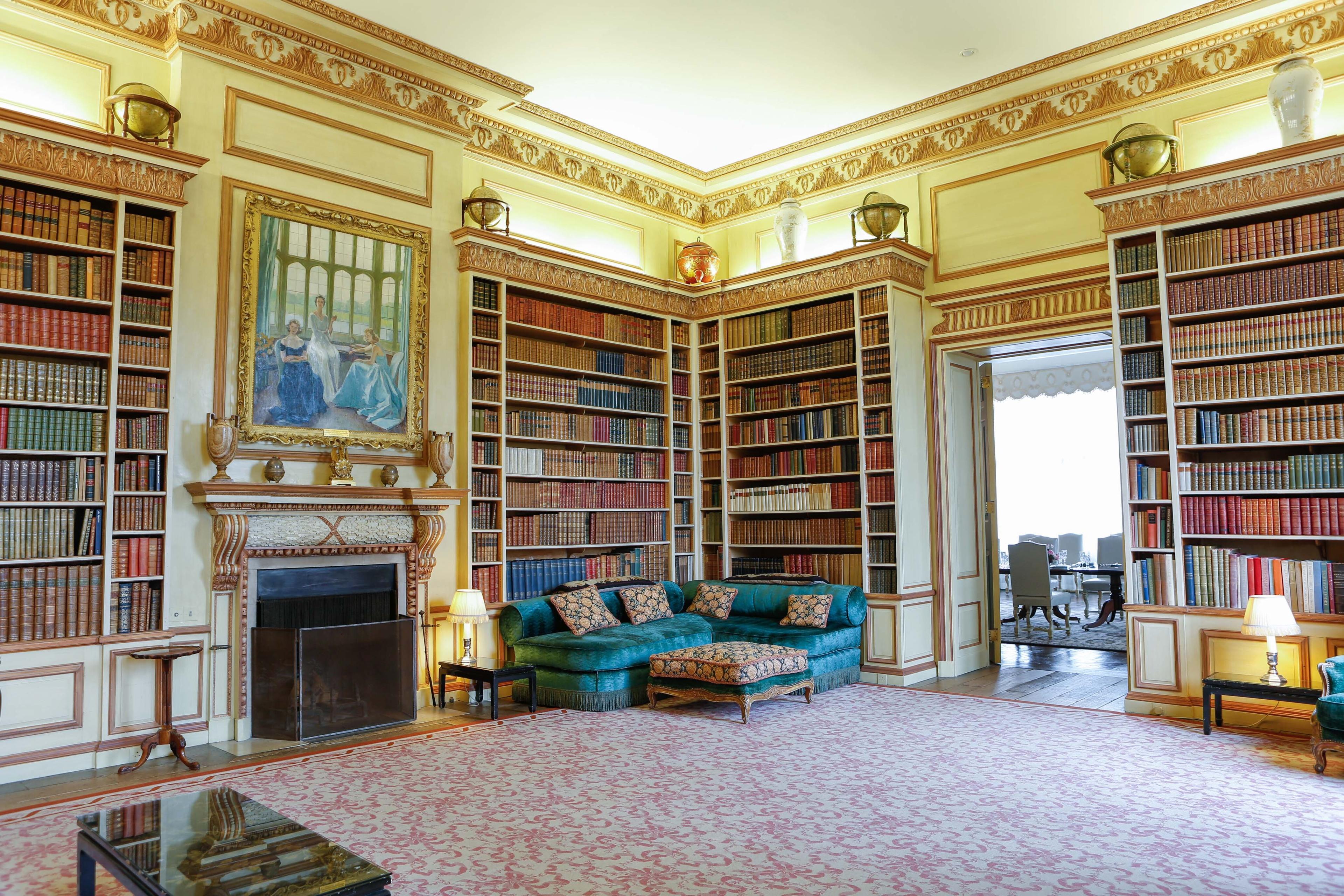 Leeds Castle, The Castle Dining Room & Library photo #3