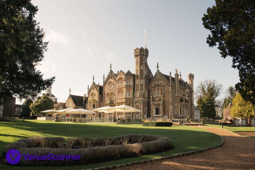 The Oakley Court, Henley Suite photo #3