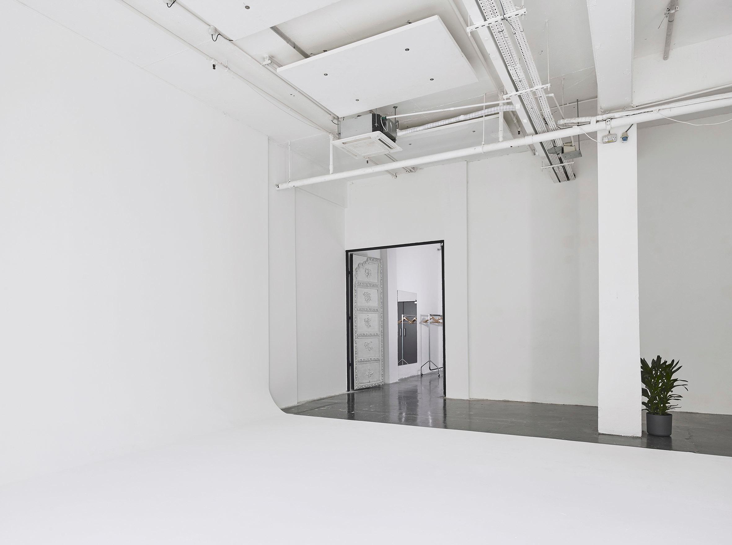 Studio Spaces, White Studio photo #1