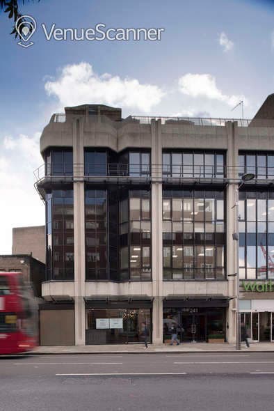 MR2, Regus London Borough High Street photo #7