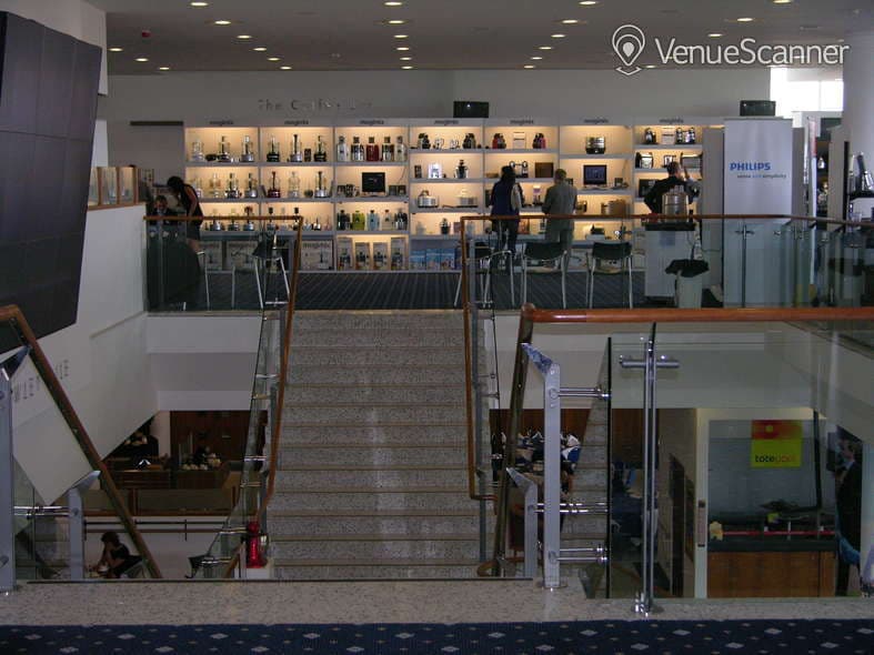 Newmarket Racecourses, Exhibition Hall 3 photo #3