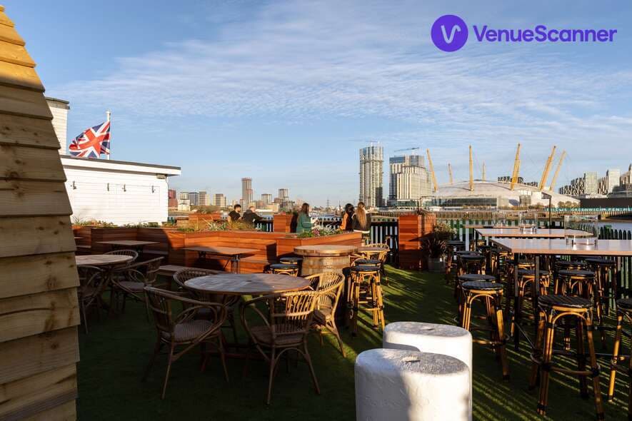 The Gun, Riverside Garden photo #3