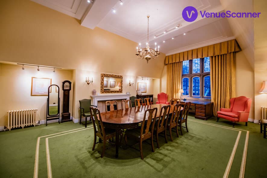 The Benchers' Library, The Honourable Society Of Grays Inn photo #3