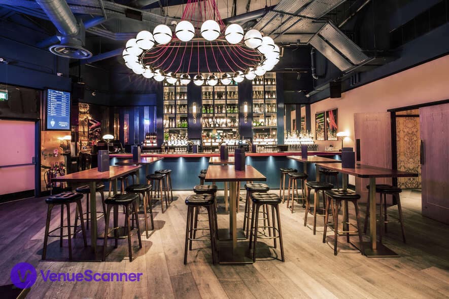 Half Venue Hire, Puttshack Bank photo #3