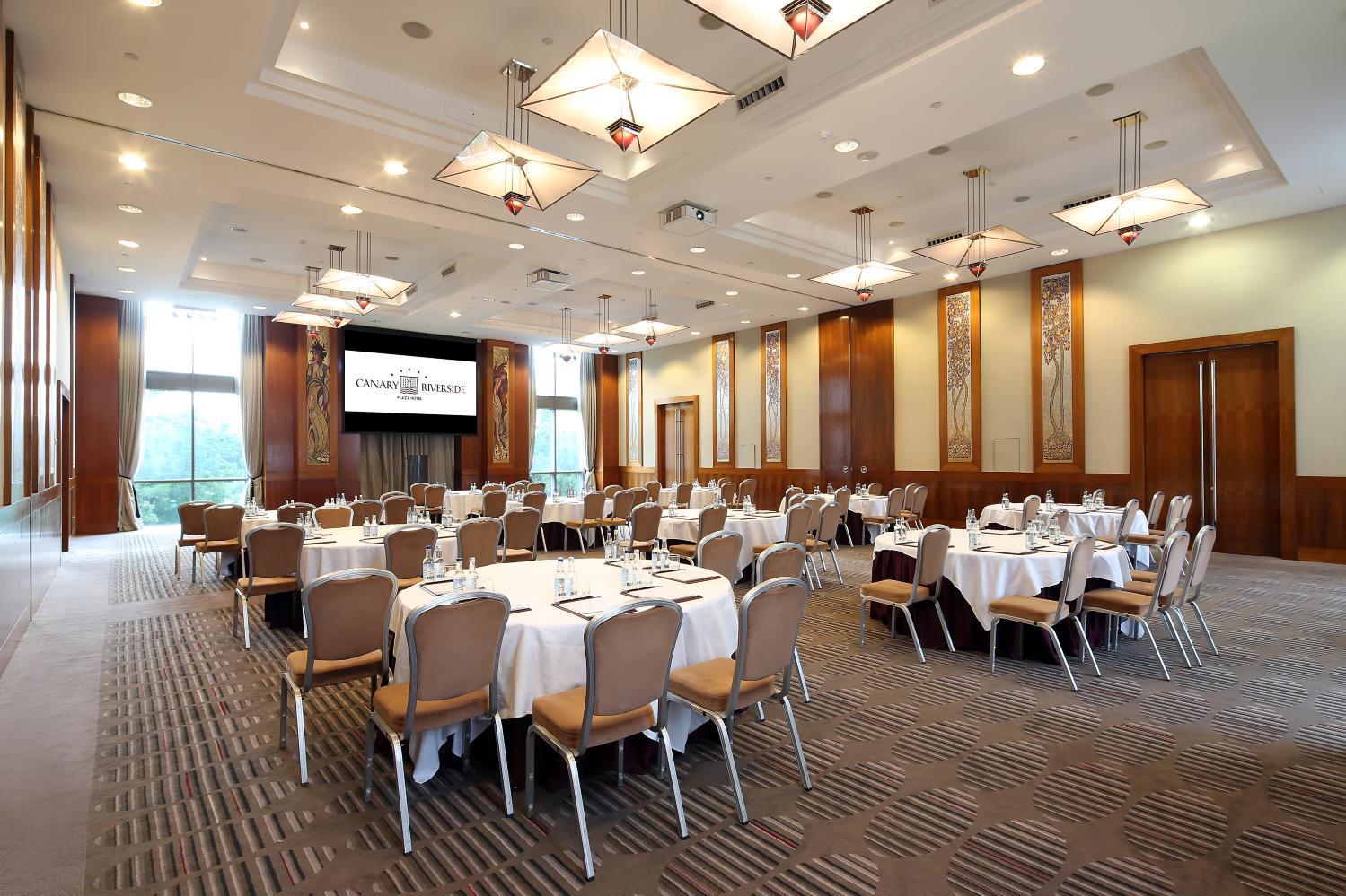 Canary Riverside Plaza Hotel, Ballroom photo #3