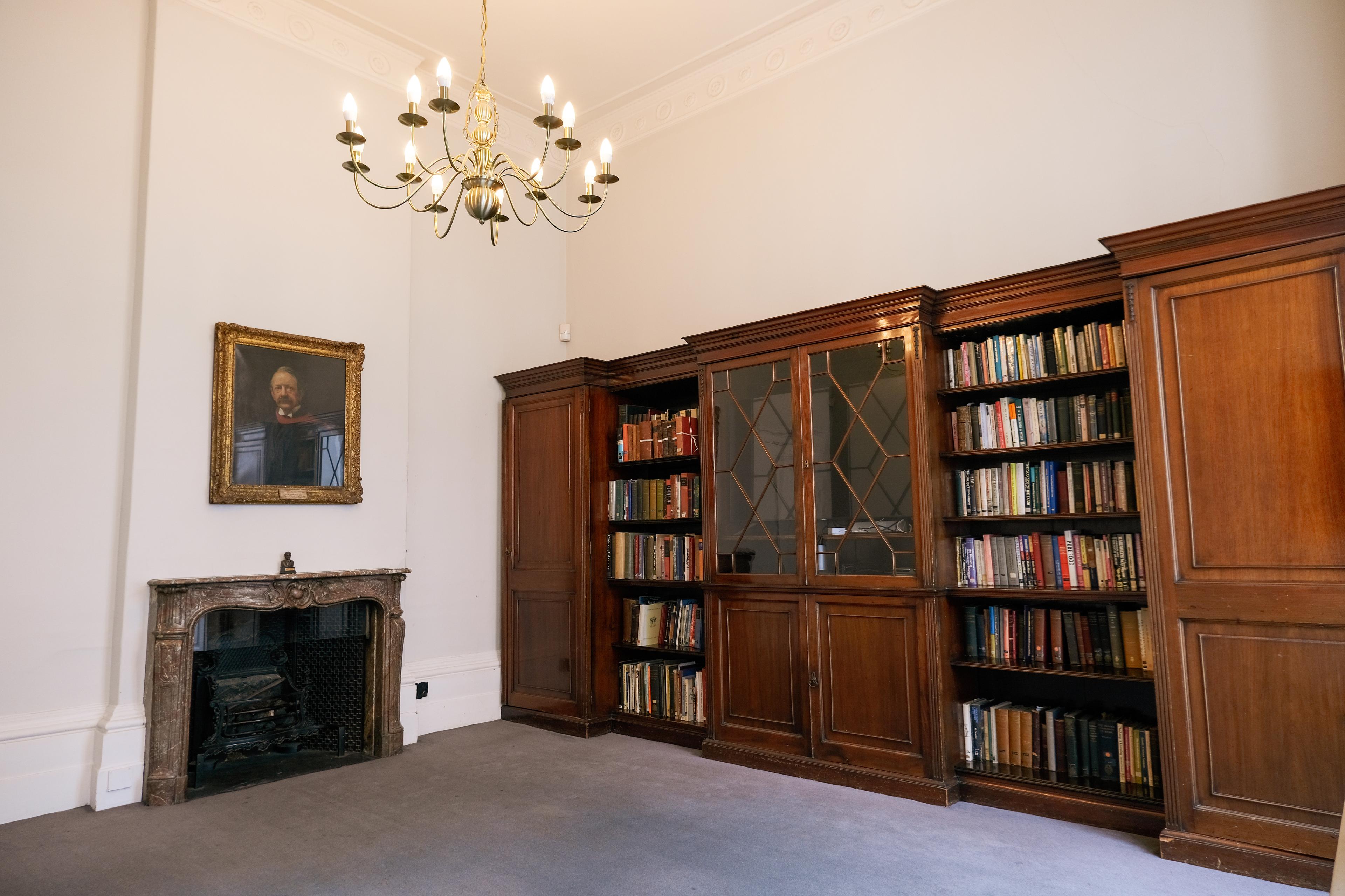 The Royal Institution, Speaker's Room photo #0