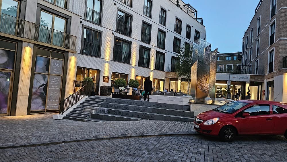 Club Quantum photo #2