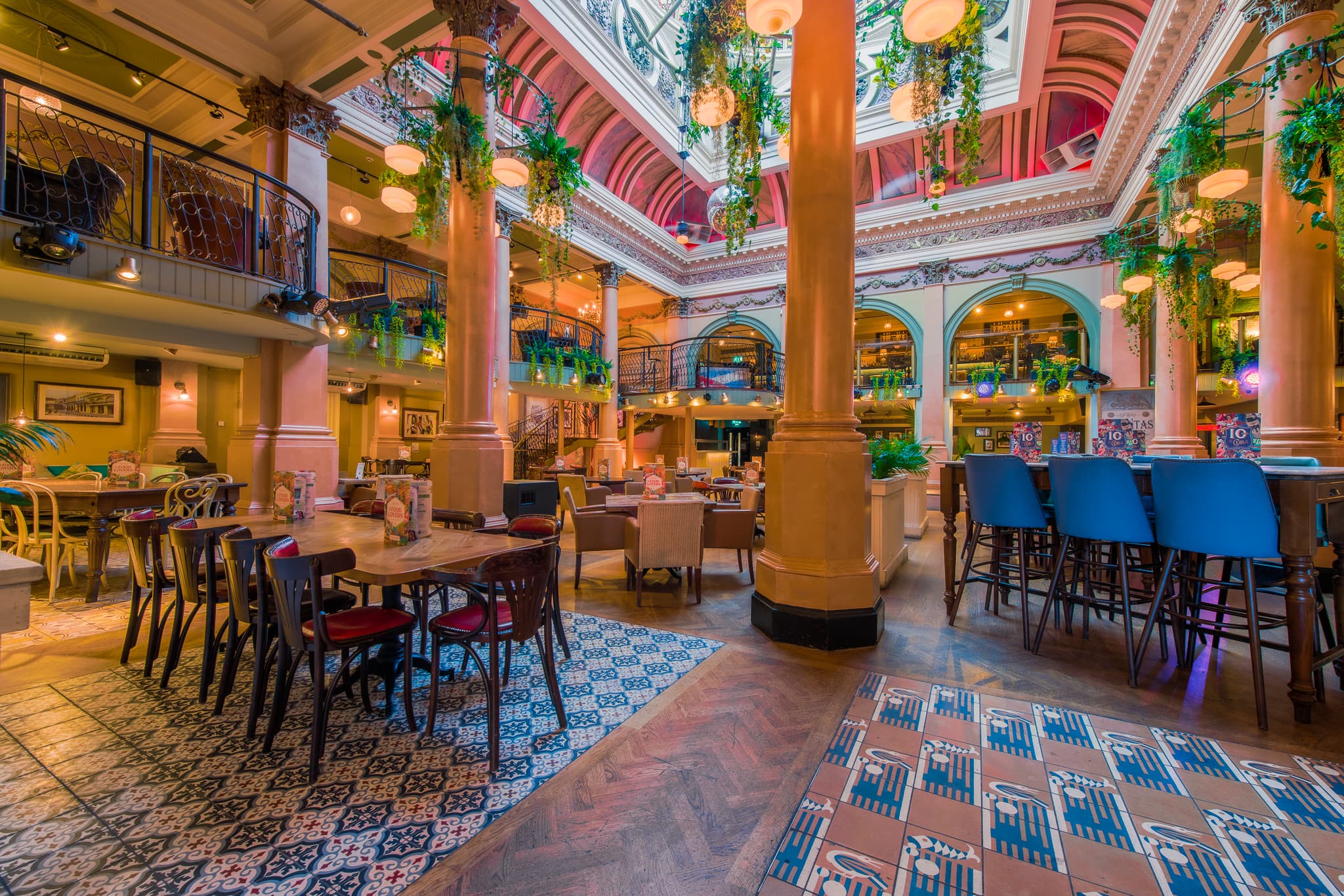 Revolucion De Cuba Belfast, Whole Venue photo #2