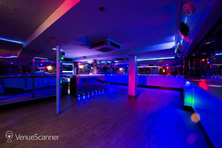 North Pole Bar And Restaurant, North Pole Piano Restaurant photo #2