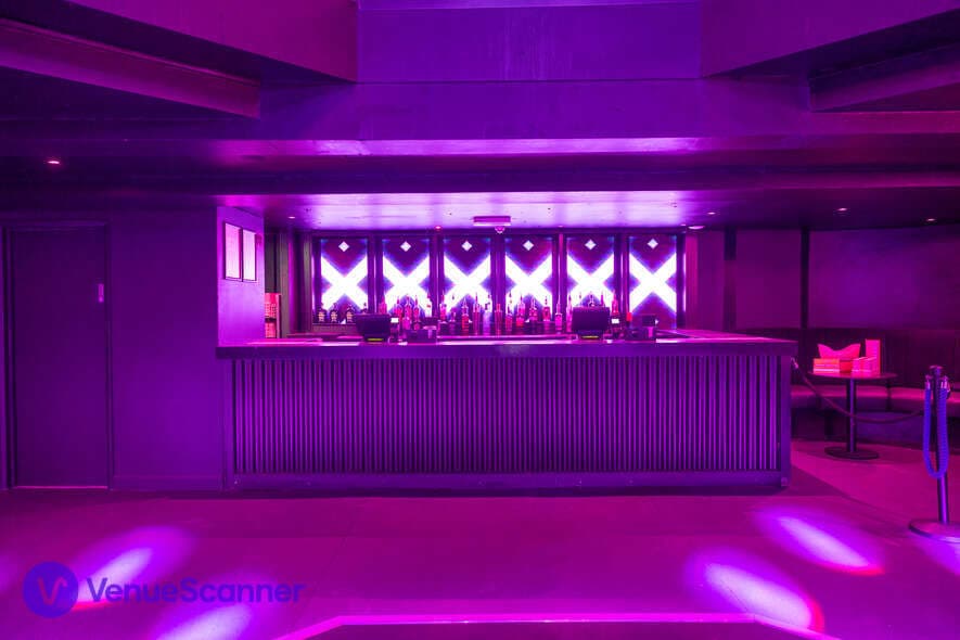 Room 1, Circuit York photo #2