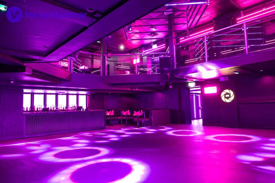 Room 1, Circuit York photo #3