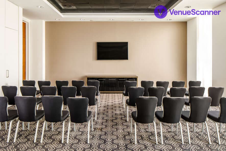 Rosso Suite, Radisson Blu Hotel, Cardiff photo #1