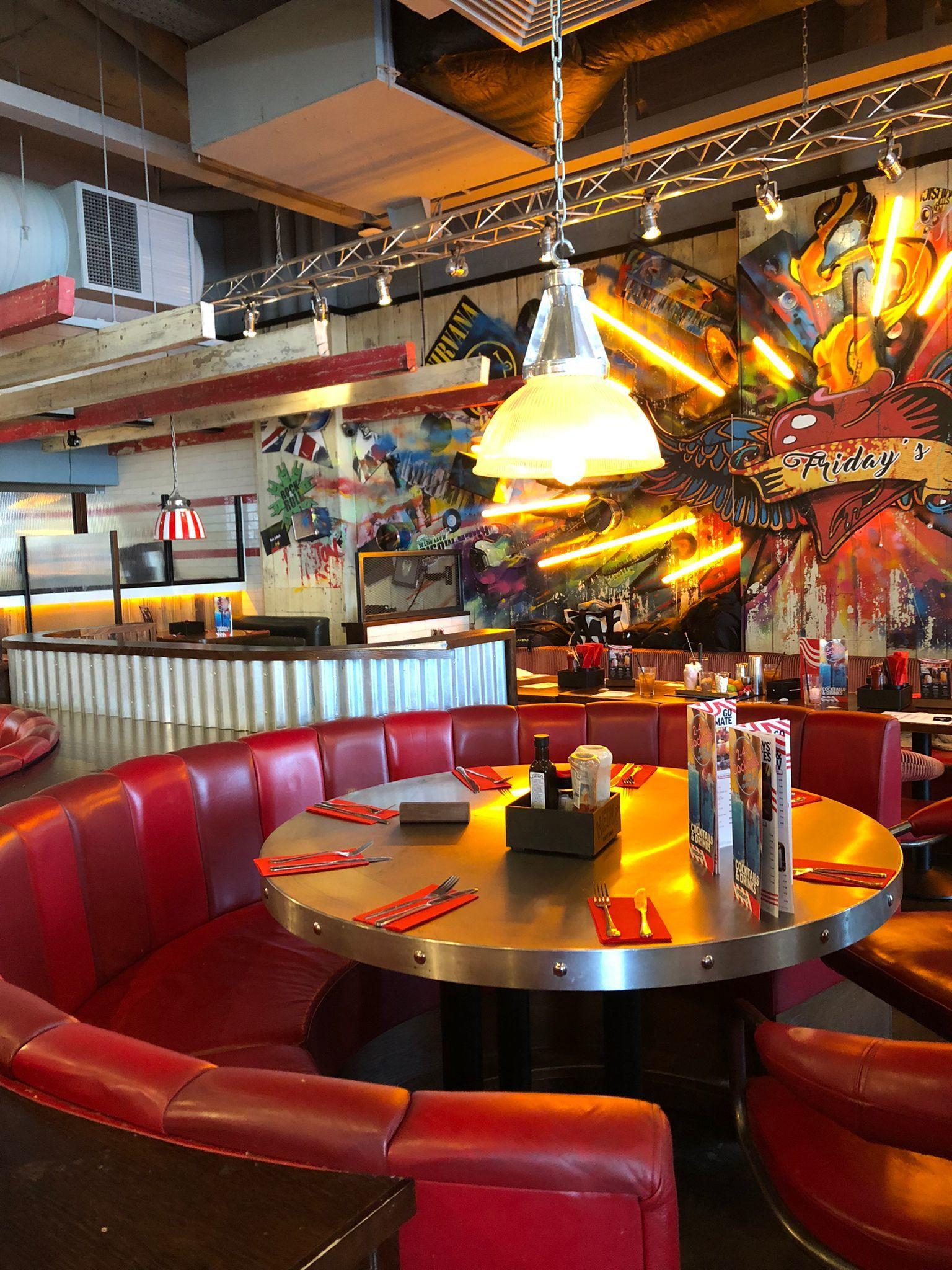 TGI Friday's - Brighton Marina photo #12