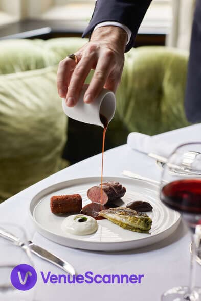 The Milestone Hotel, The Cheneston’s Restaurant photo #3