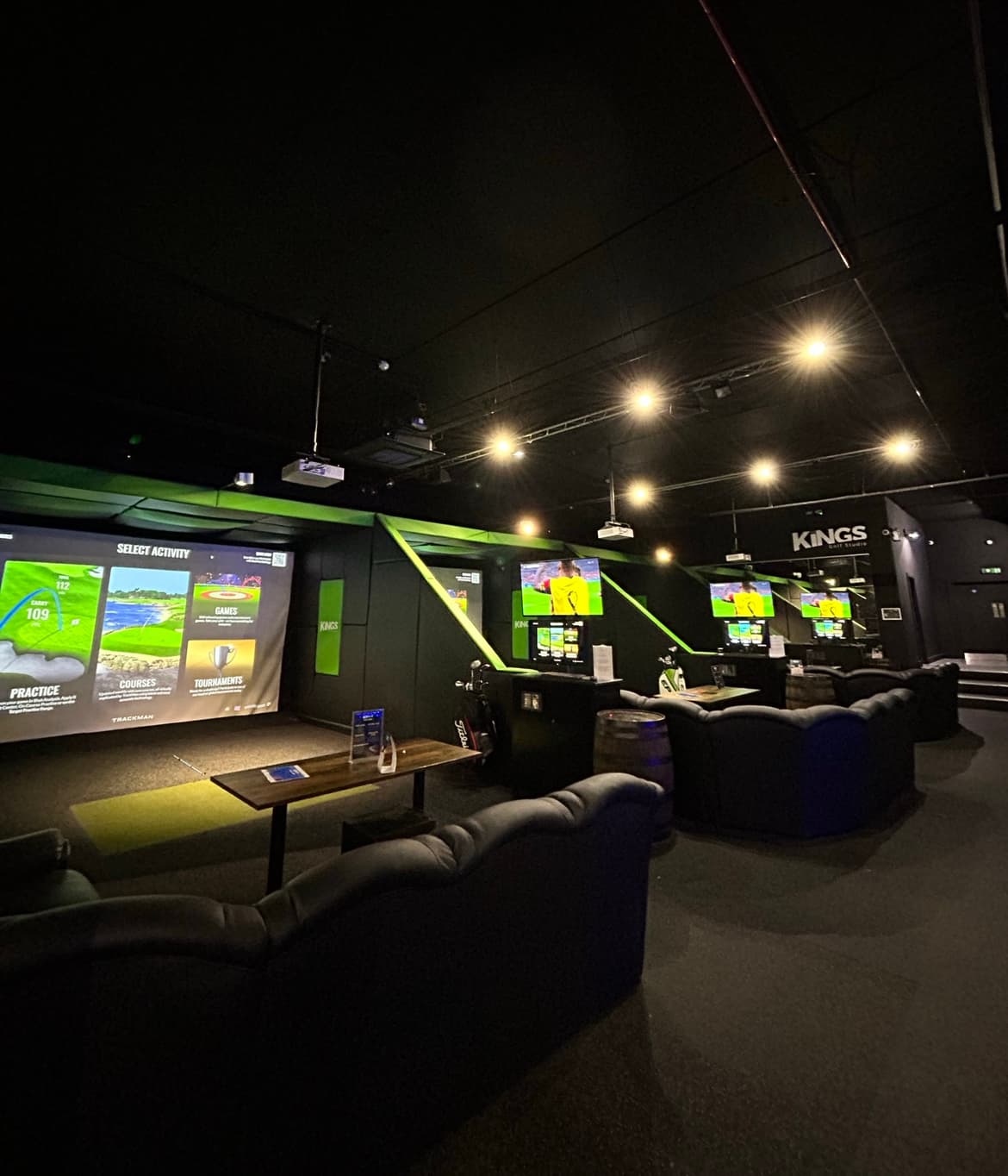 Virtual Golf Bays