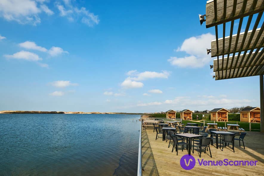 Decking, The Lake House photo #1