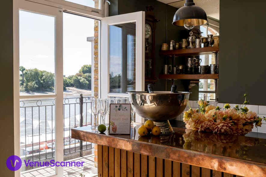 Furnivall Sculling Club, Whole Venue photo #3