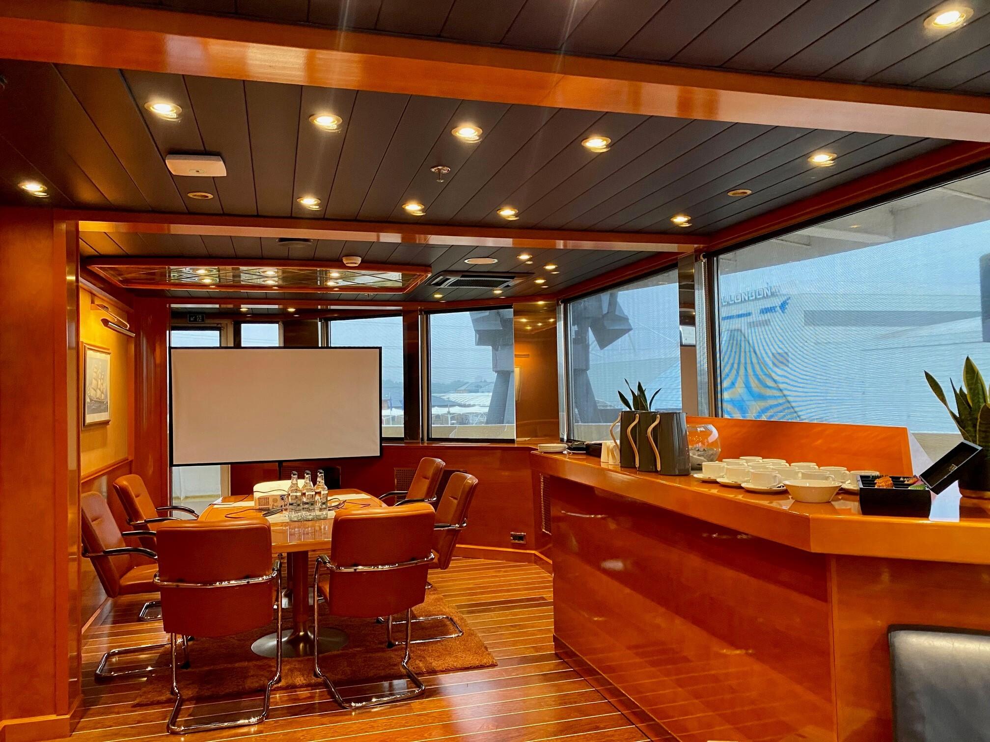 Sunborn London Yacht Hotel, Wheelhouse photo #3