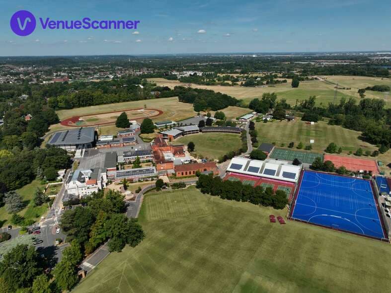 Trailfinders Hall, St George's College Weybridge photo #8