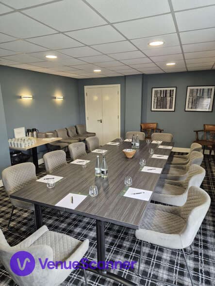 Boardroom, The Vale Golf And Country Club photo #2