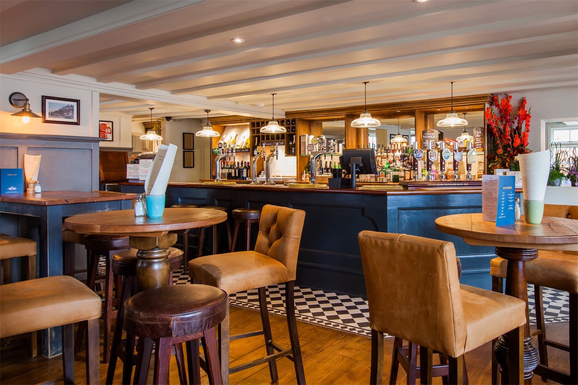 The Royal Oak, Dining Studio photo #2