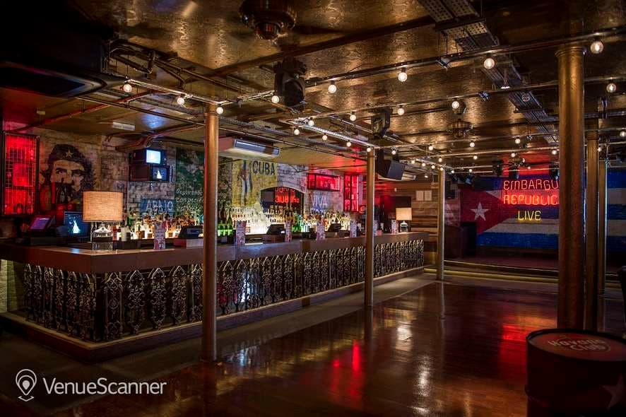 Main Room, Embargo Republica photo #1