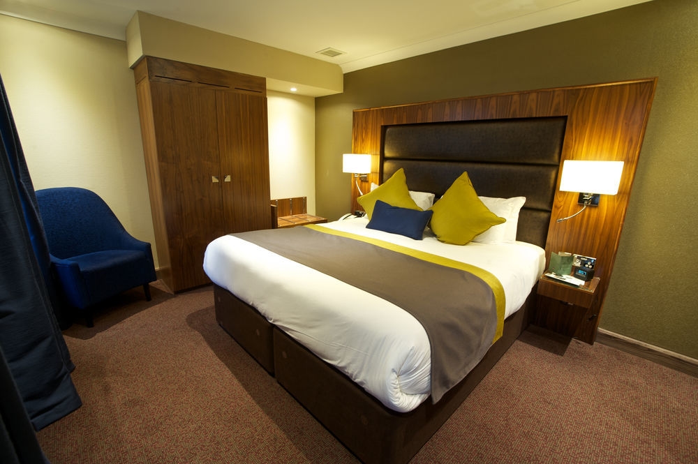 Photo of Frensham Pond Hotel, Exclusive Hire