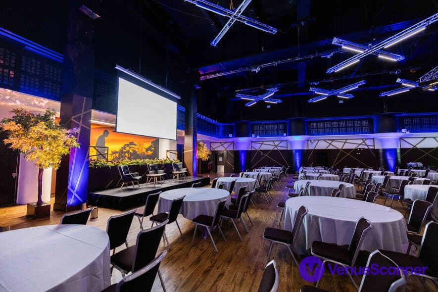 Live Room, Allianz Stadium, Twickenham photo #2