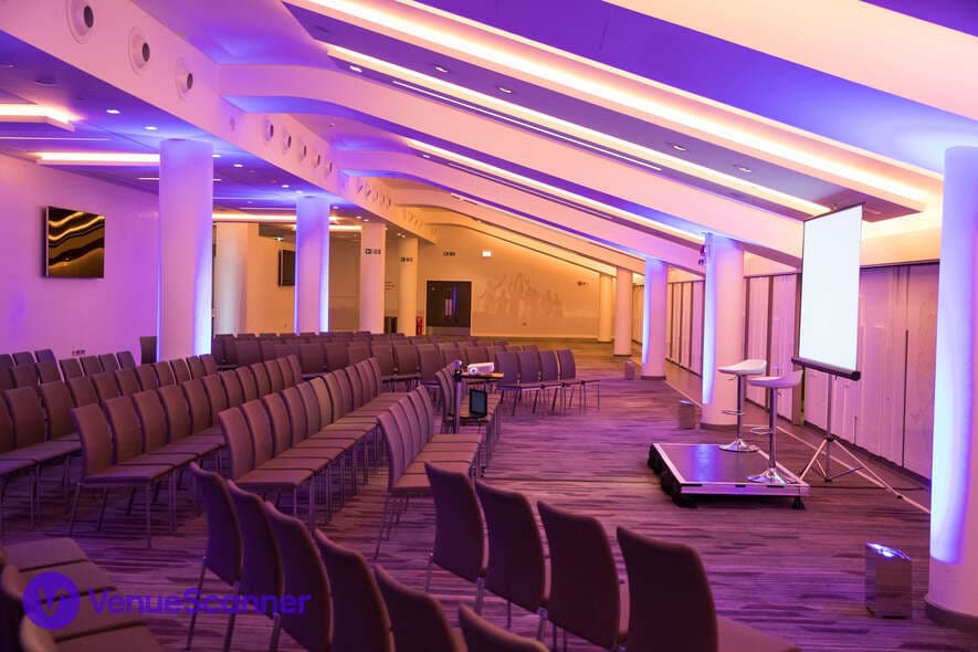 Spirit Of Rugby, Allianz Stadium, Twickenham photo #2