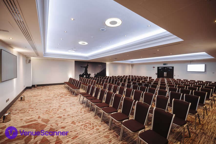 Shakespeare 1, Allianz Stadium, Twickenham photo #3