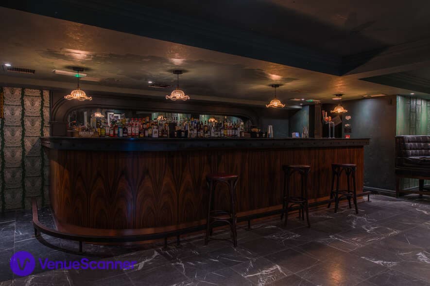 Clubroom, Revolution Brighton photo #3