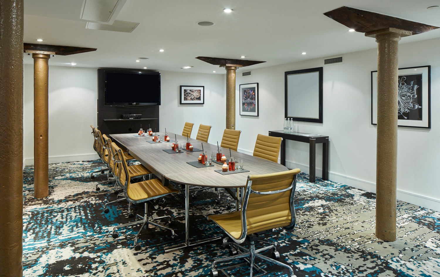 Photo of Marriott Victoria & Albert Manchester, Victoria Suite