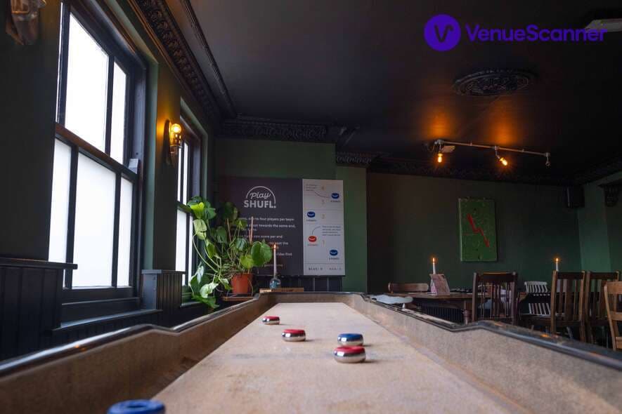 Shuffleboard/Half Pub, The Ship Inn Bristol photo #2