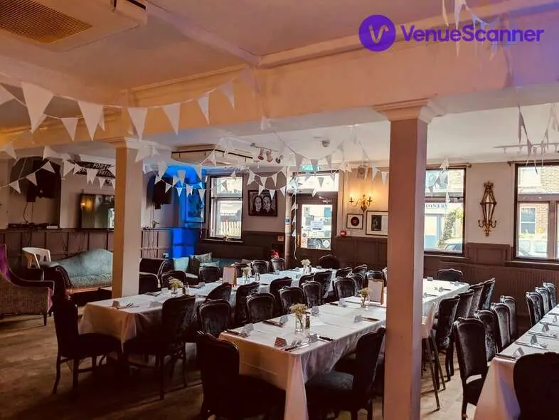 Kinks Room, The Clissold Arms photo #3