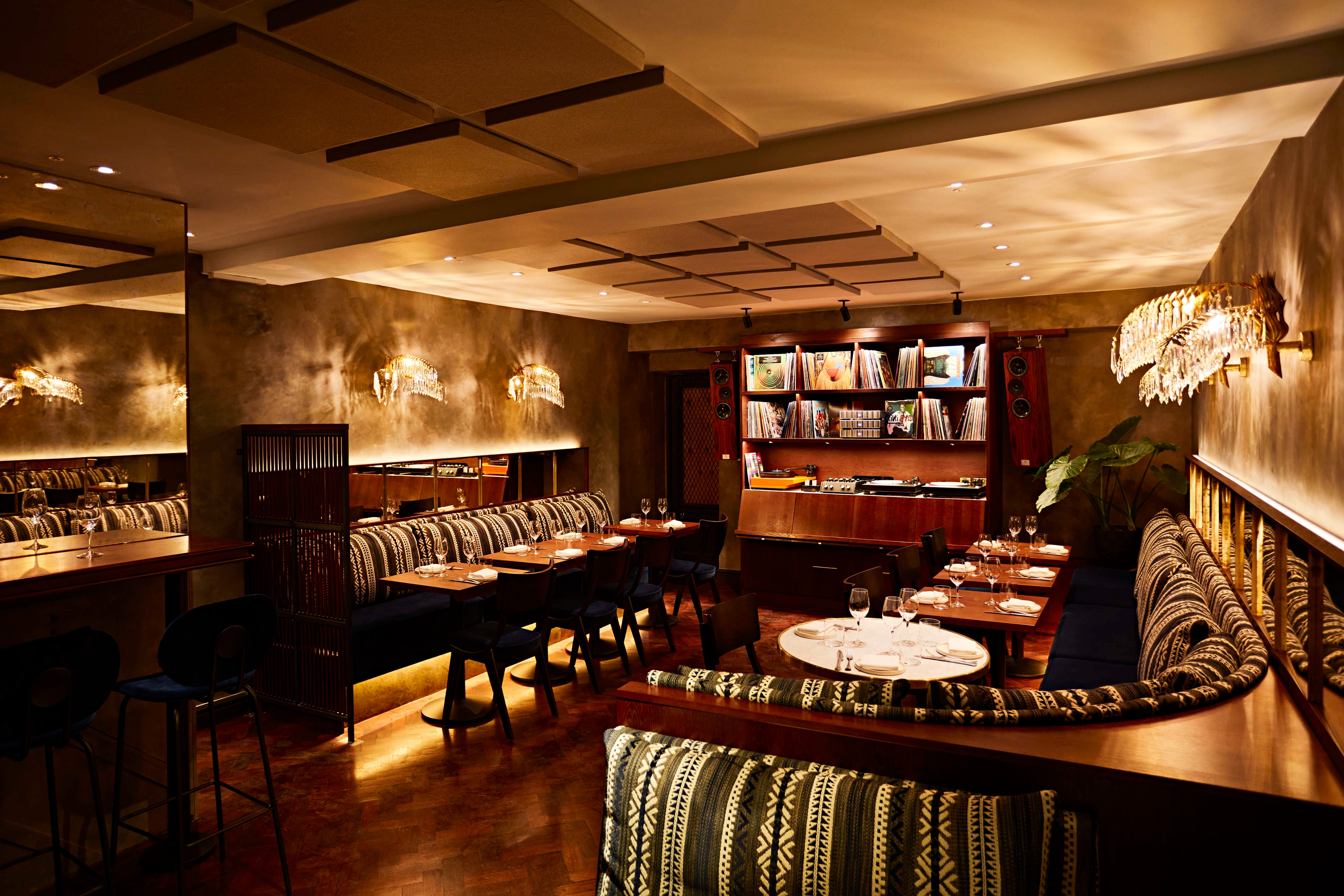 Photo of Caia, Green Room