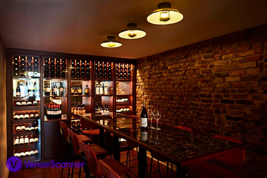 Wine Room, Caia photo #1
