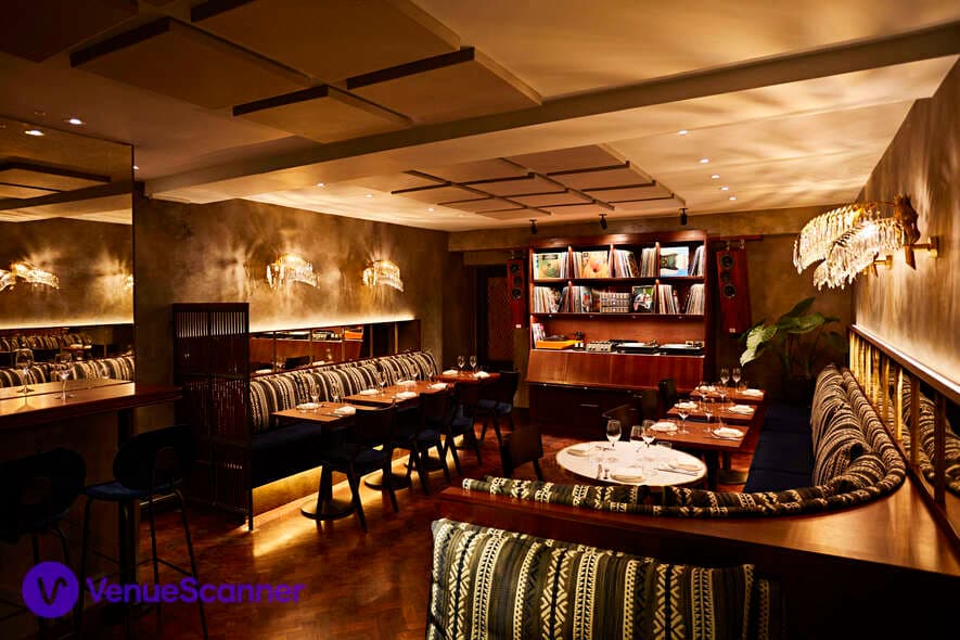 Green Room, Caia photo #1